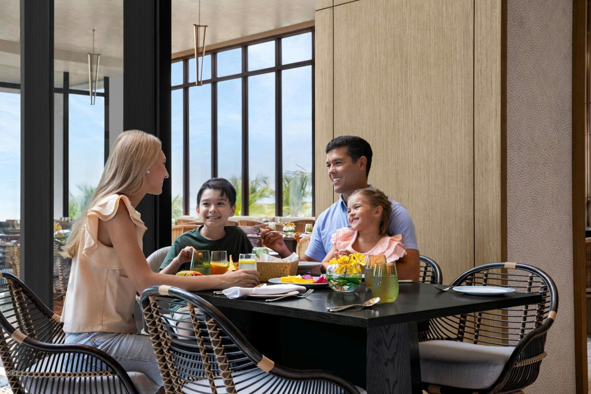 Sheraton Cebu Mactan Hotel 5*